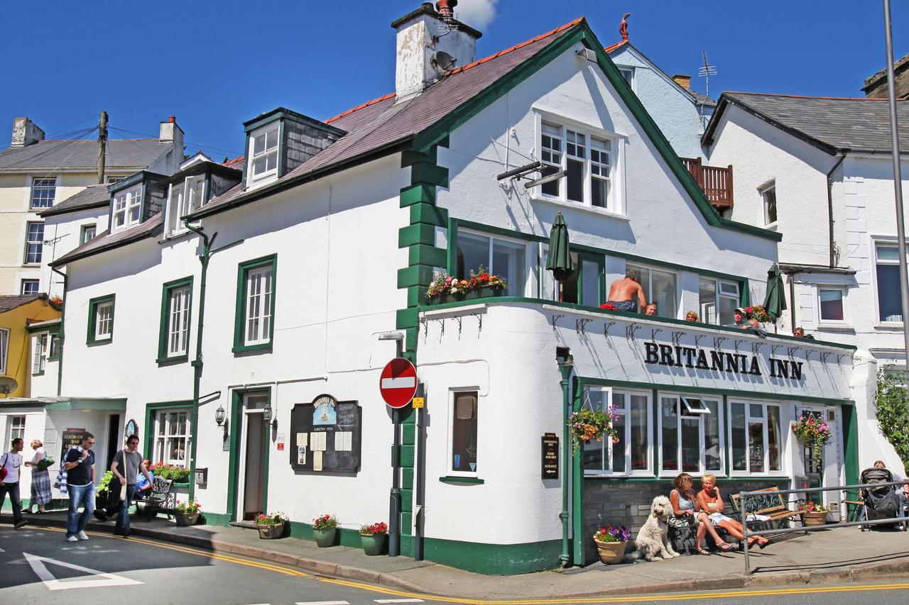 The Britannia Coaching Inn Aberdyfi Bagian luar foto
